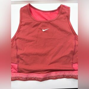 NIKE WOMENS PRO Dri-FIT CROPPED TANK TOP IN CORAL PINK SIZE L